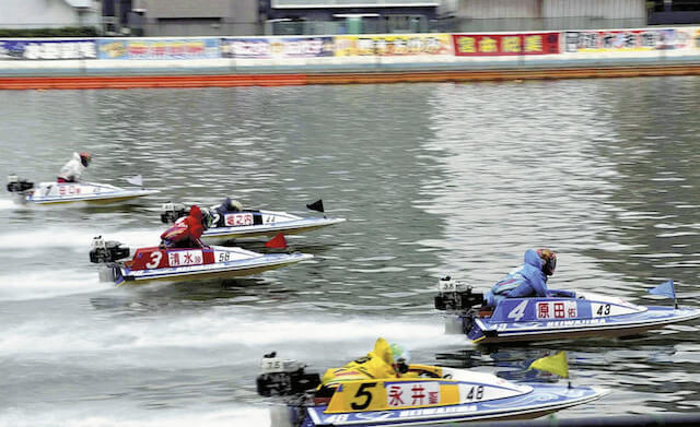競艇レース　画像
